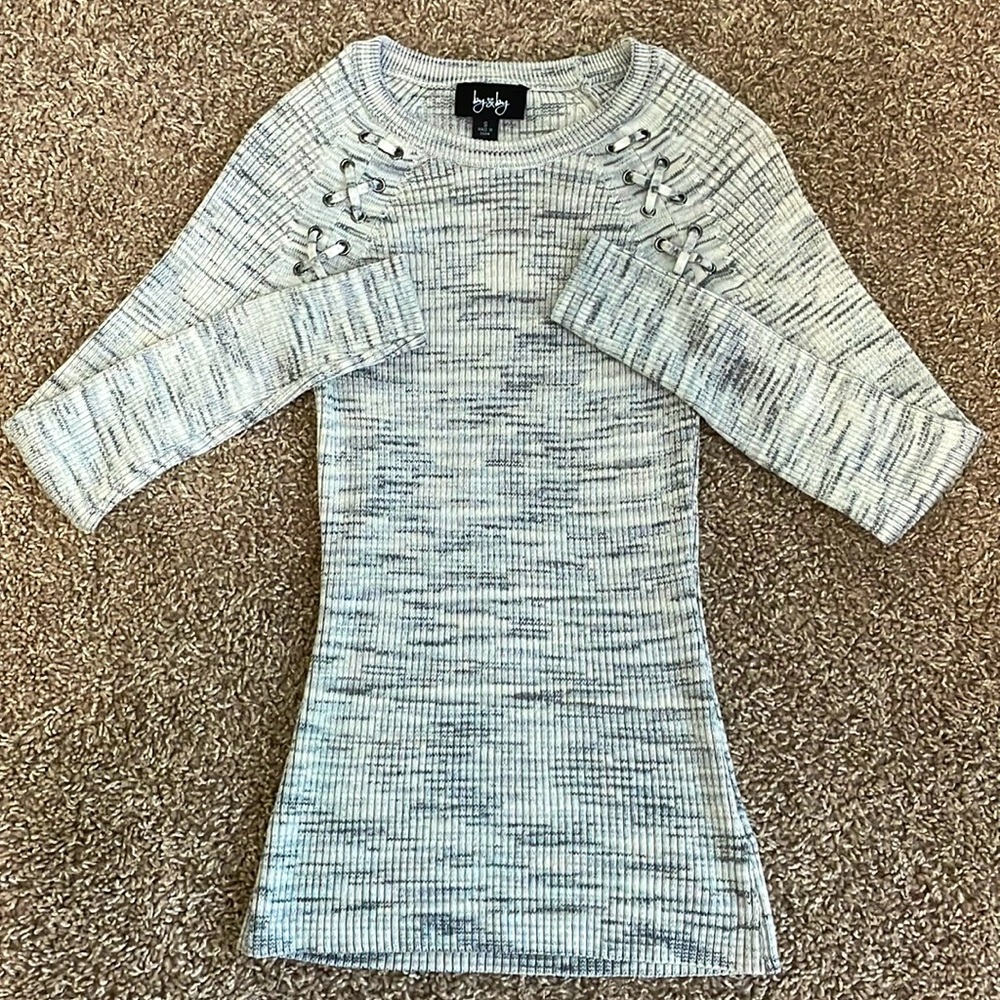 Small grey sweater